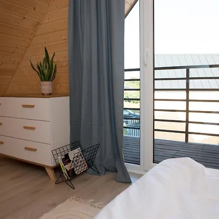 Chalet Hustawka I Hamak - Domki Z Basenem Nad Morzem Ustka